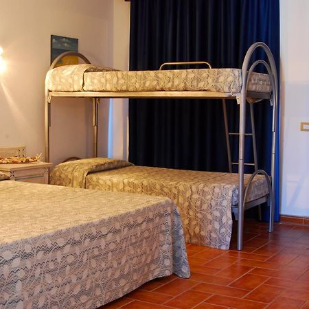 קאלאסטה Hotel Le Sabbie מראה חיצוני תמונה