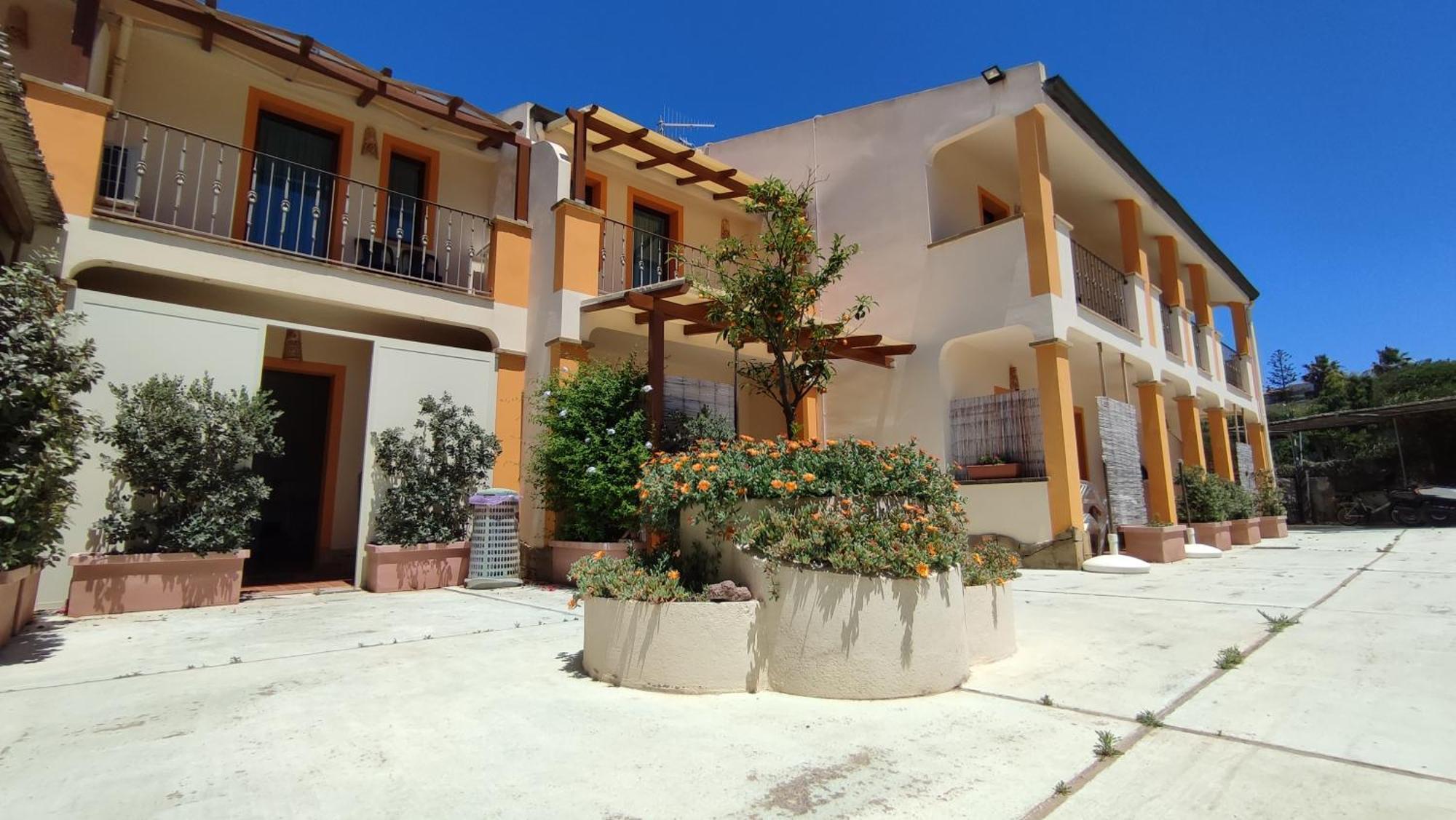 קאלאסטה Hotel Le Sabbie מראה חיצוני תמונה